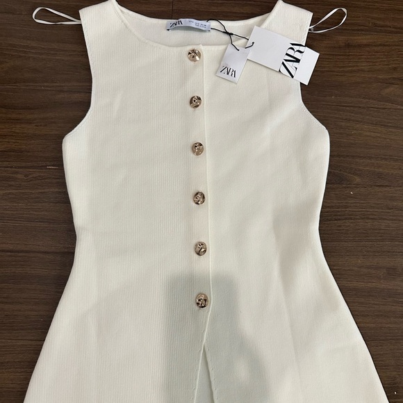 Zara White Sleeveless Sheath Blouse Wedding Guest - Picture 2 of 4